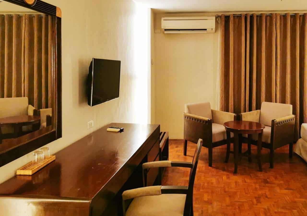Reddoorz Plus Near Mango Avenue Cebu Quarto foto